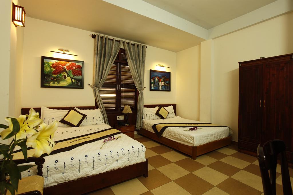 Camry Hotel Дананг Екстериор снимка